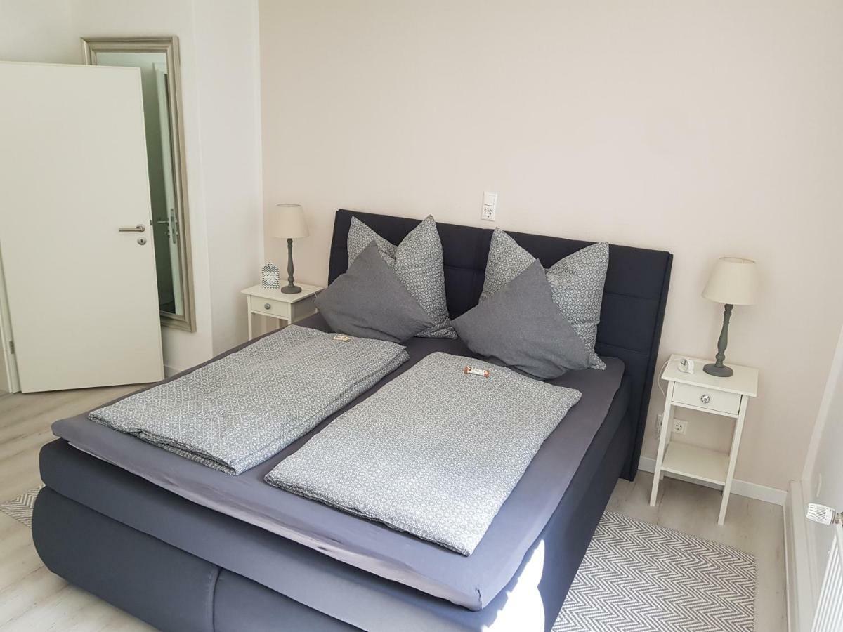 Grosse, Helle Ferienwohnung Mit 2 Balkonen Auf Dem Bauernhof In Der Lueneburger Heide Oetzen Екстериор снимка
