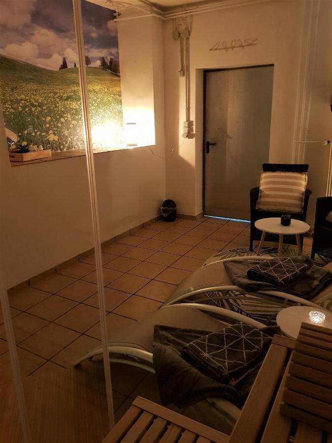 Grosse, Helle Ferienwohnung Mit 2 Balkonen Auf Dem Bauernhof In Der Lueneburger Heide Oetzen Екстериор снимка