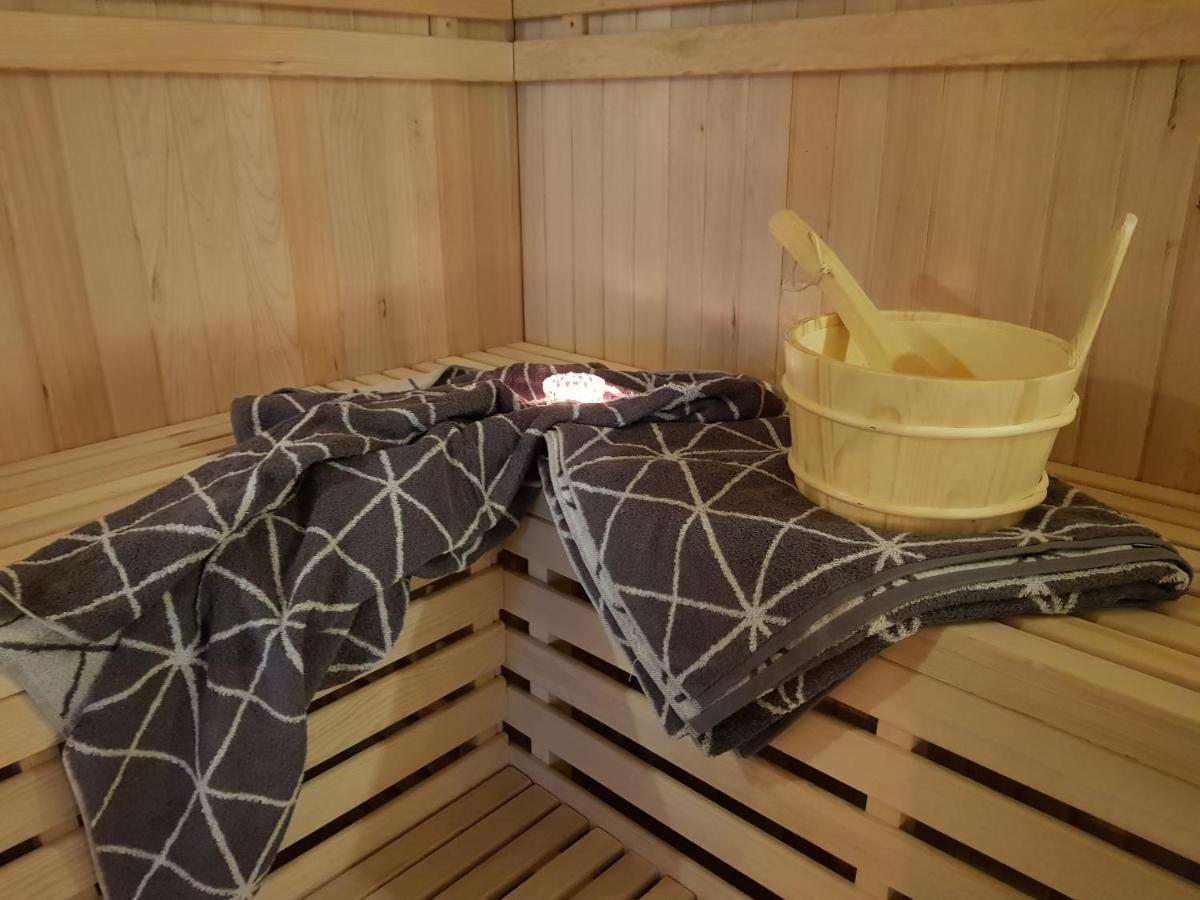 Grosse, Helle Ferienwohnung Mit 2 Balkonen Auf Dem Bauernhof In Der Lueneburger Heide Oetzen Екстериор снимка